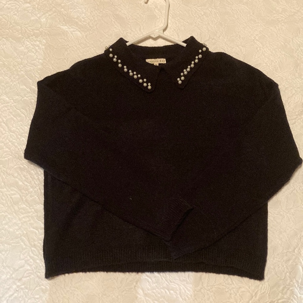Dillards Copper Key collared long sleeve (black) with pearls